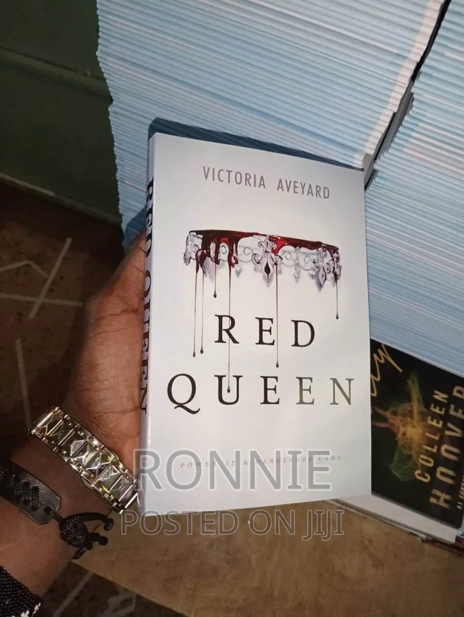 Red Queen Novel by Victoria Aveyard