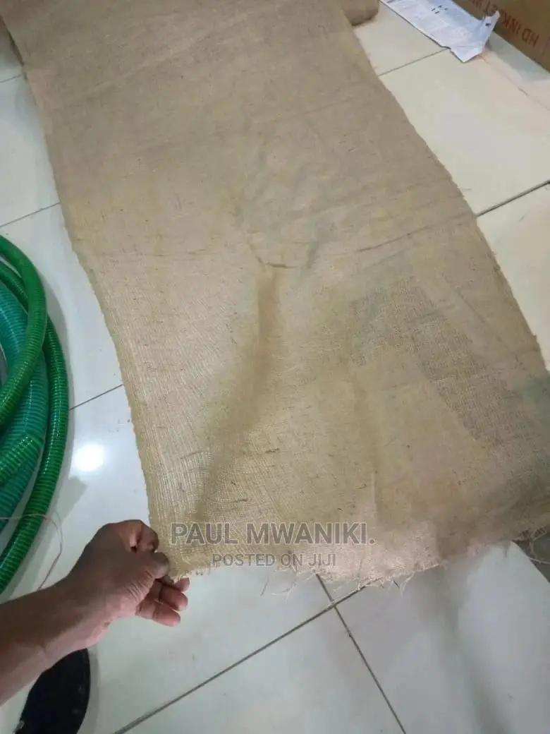 Burlap Hessian Fabric Cloth. Curing Cloth For Concrete- 500y