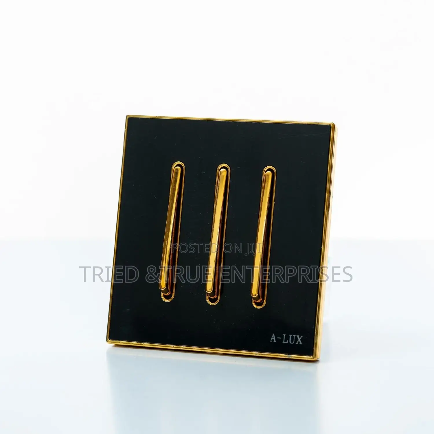 Twin Sockets Universal