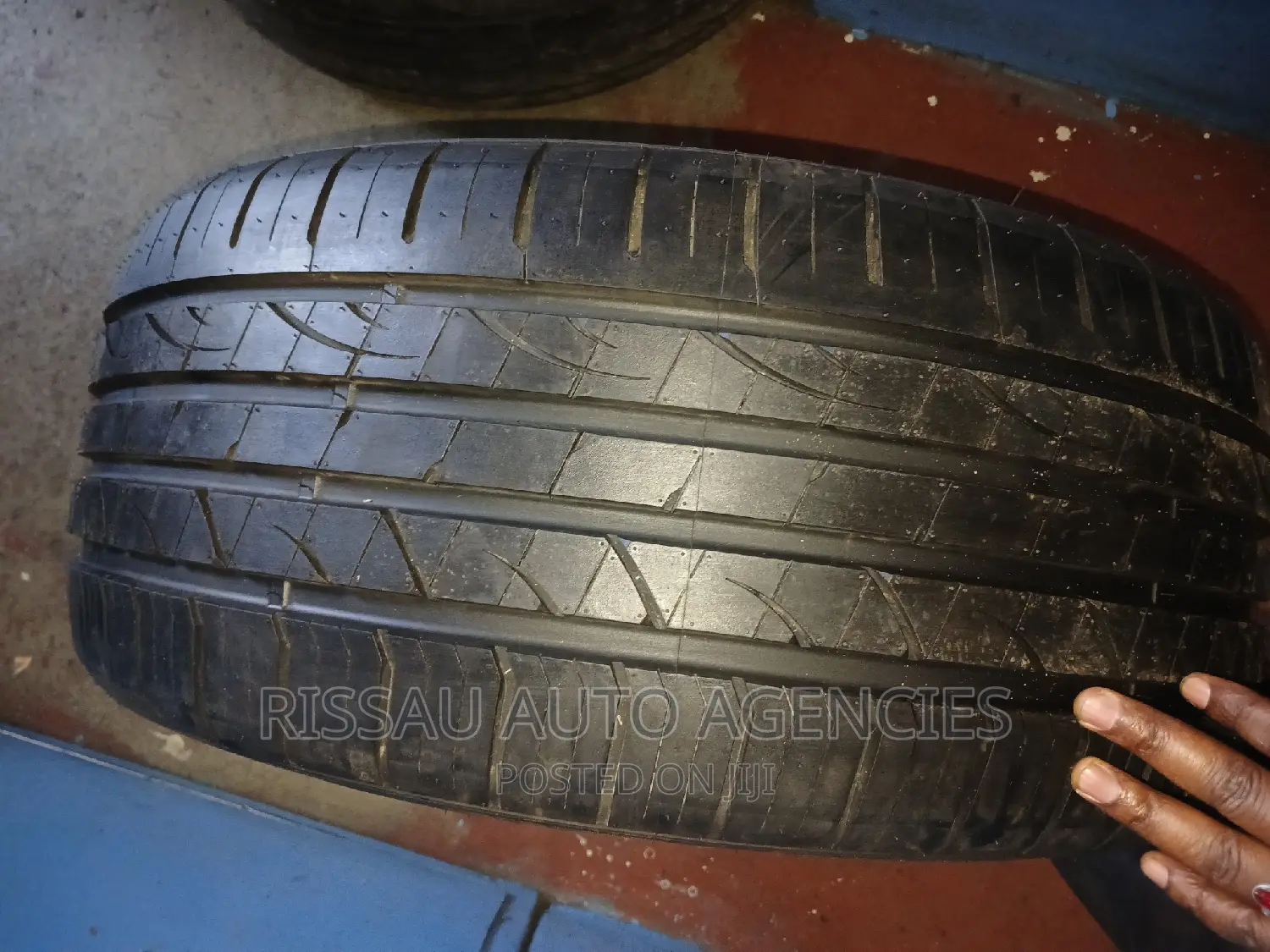 245/40 R 19 Fortune Tyres Made in Thailand.