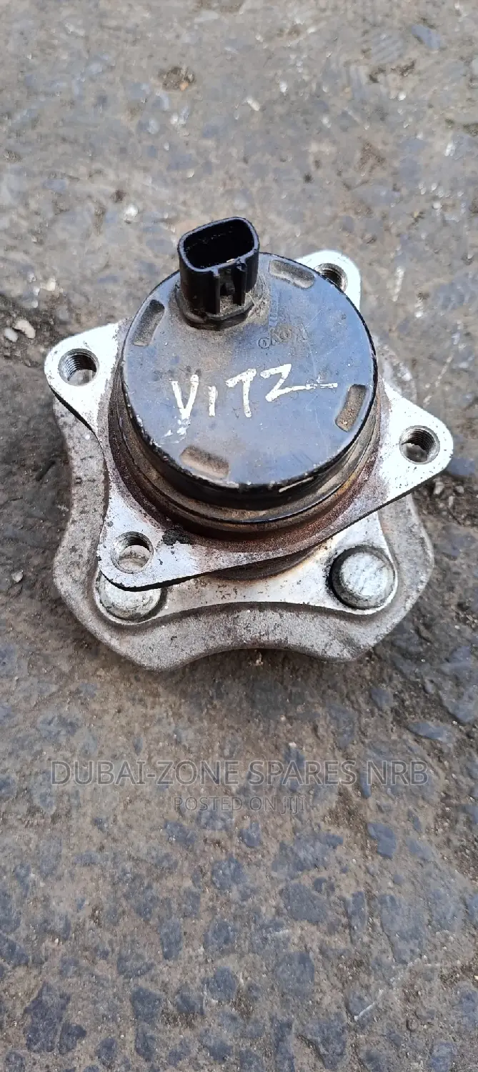 Vitz, Platz Rear Wheel Hubs Available Now.