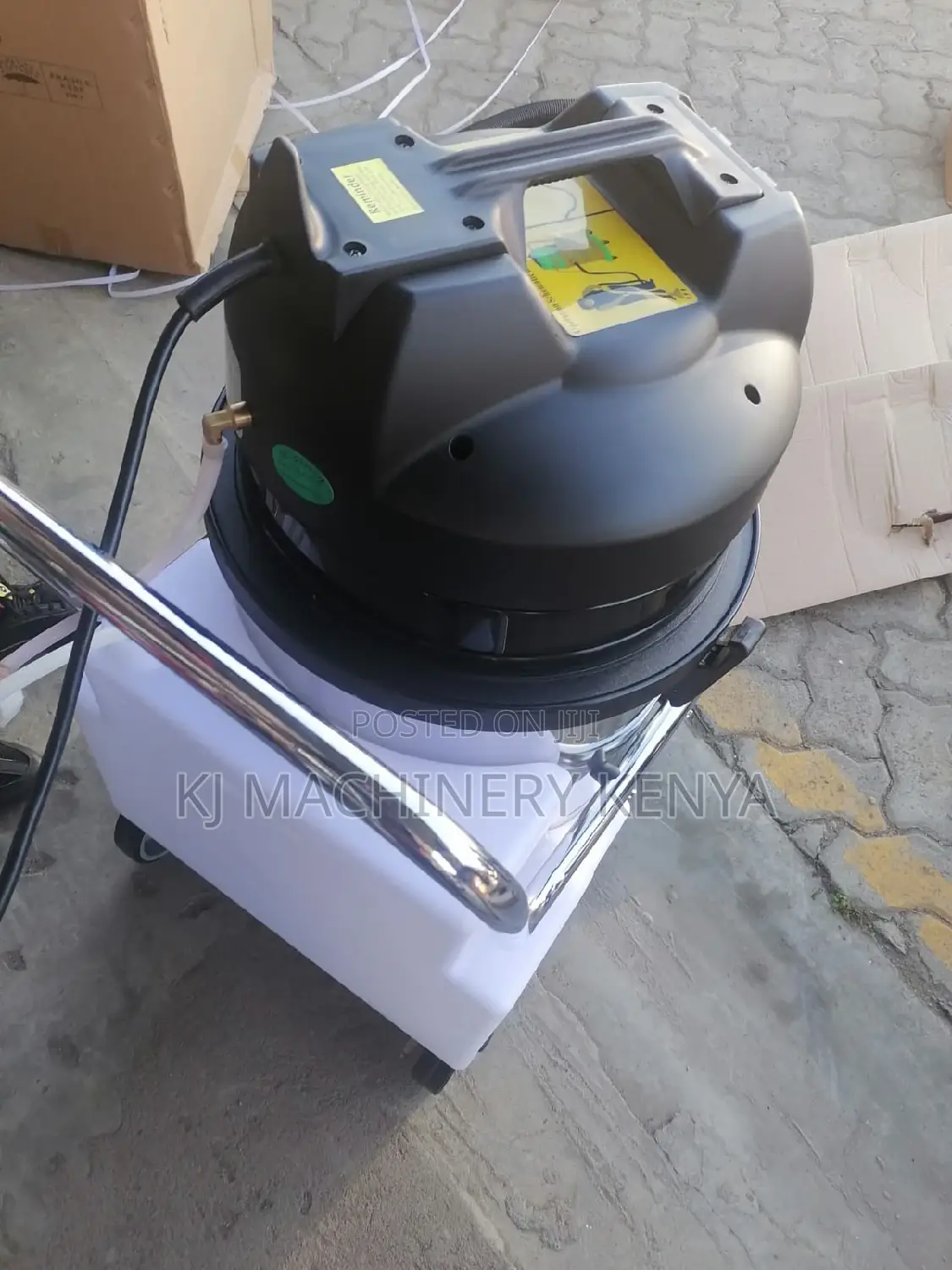 Wet and Dry Carpet Cleaning Machines -60 Litres Capacity