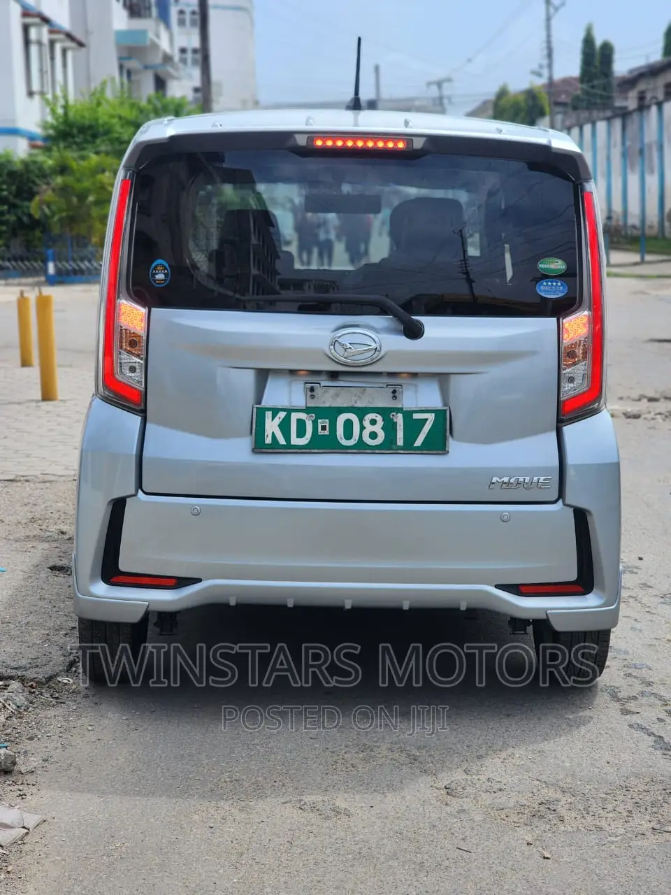 Daihatsu Move 2017 Silver
