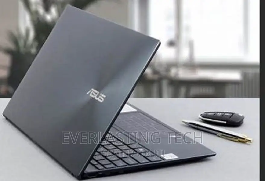 New Laptop Asus 8GB Intel Core i5 SSD 512GB