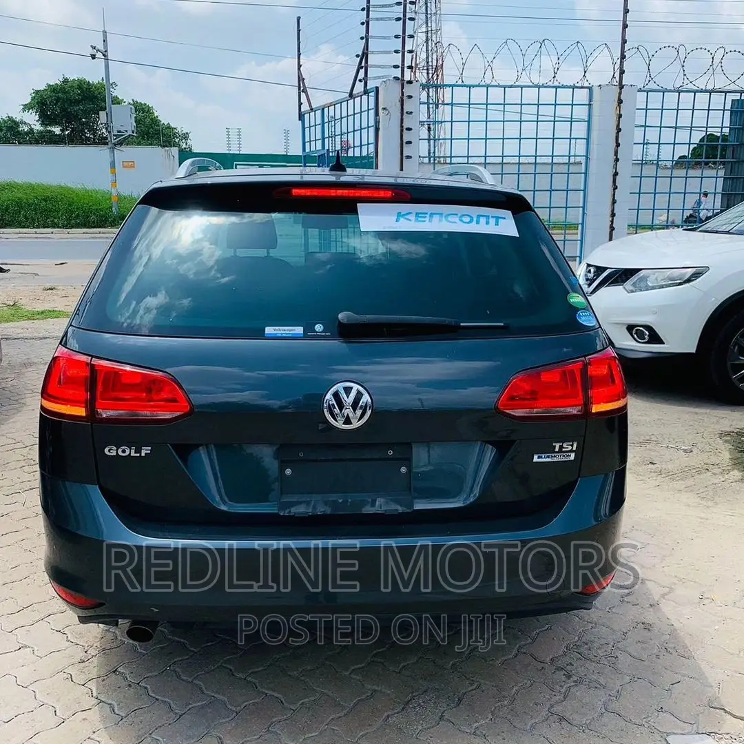 Volkswagen Golf TSI S 4-Door FWD 2016 Black