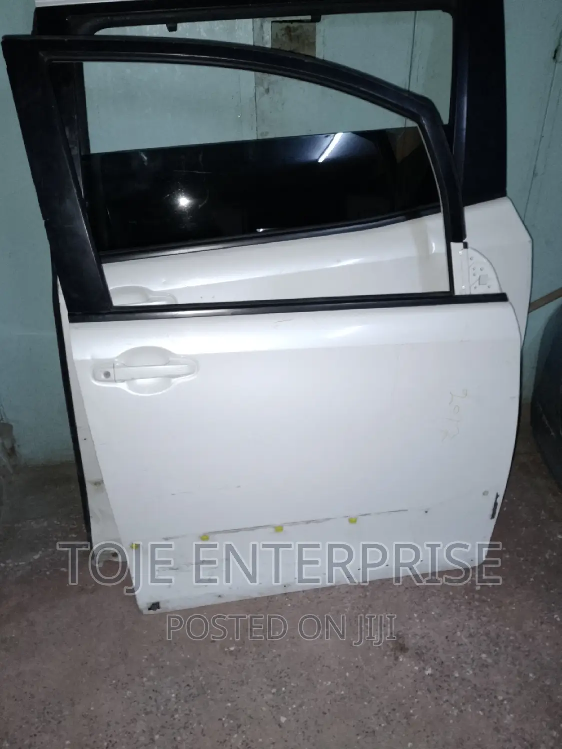 Front Door Right Noah 2017 Model