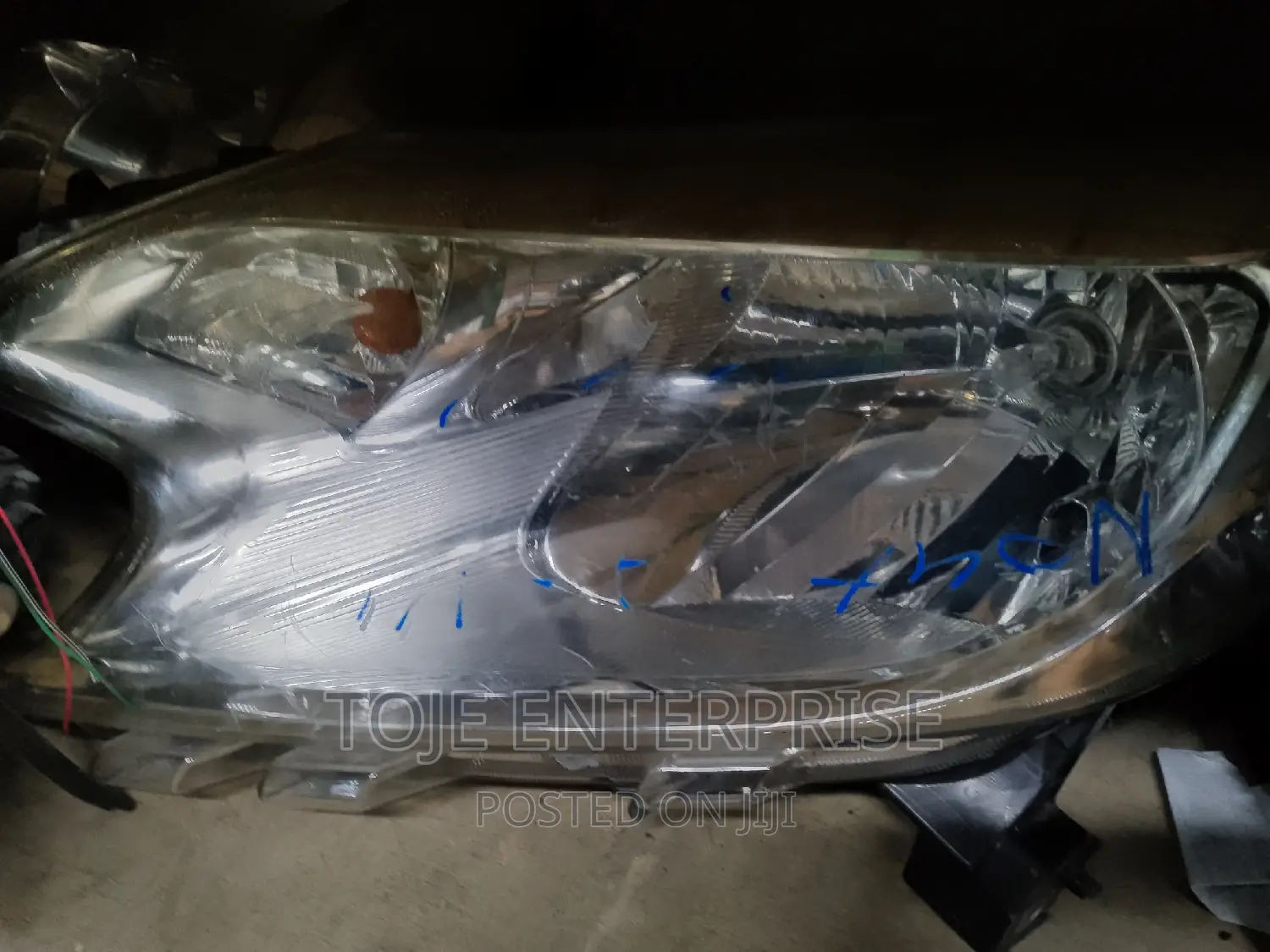 Nissan Note 2012 Headlight Non Xenon Available at 