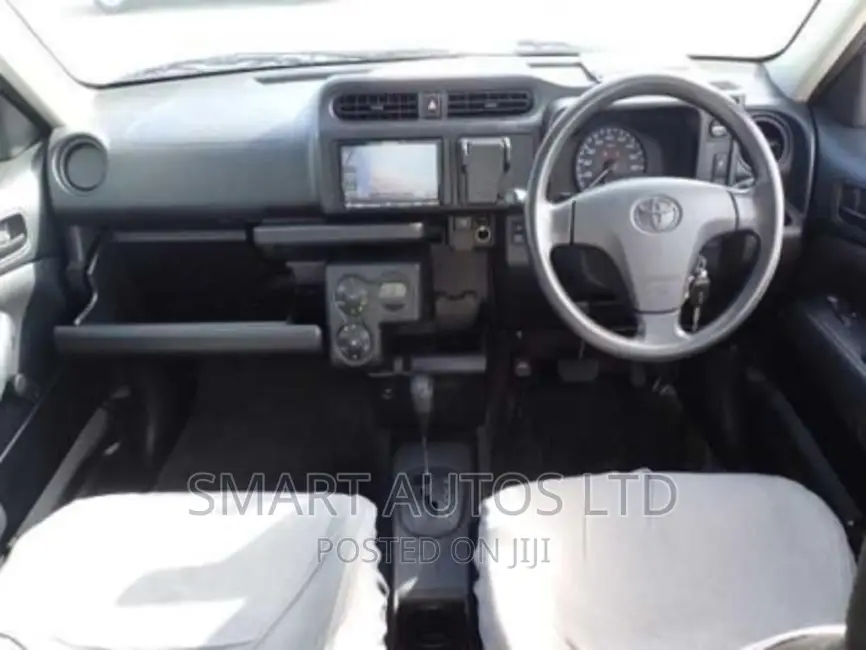 Toyota Probox 2019 Silver