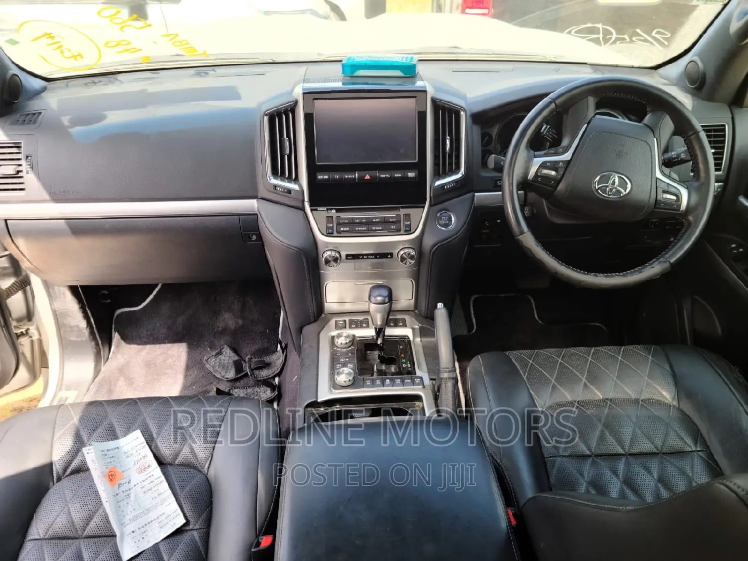 Toyota Land Cruiser 4.6 V8 ZX 2016 Silver
