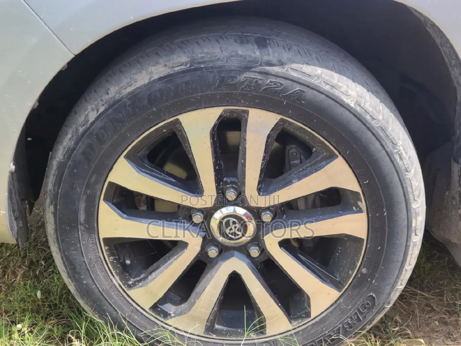 Toyota Land Cruiser 4.6 V8 ZX 2016 Silver