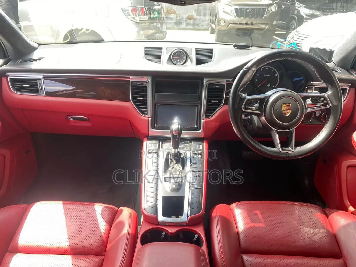 Porsche Macan Turbo 2016 Gray