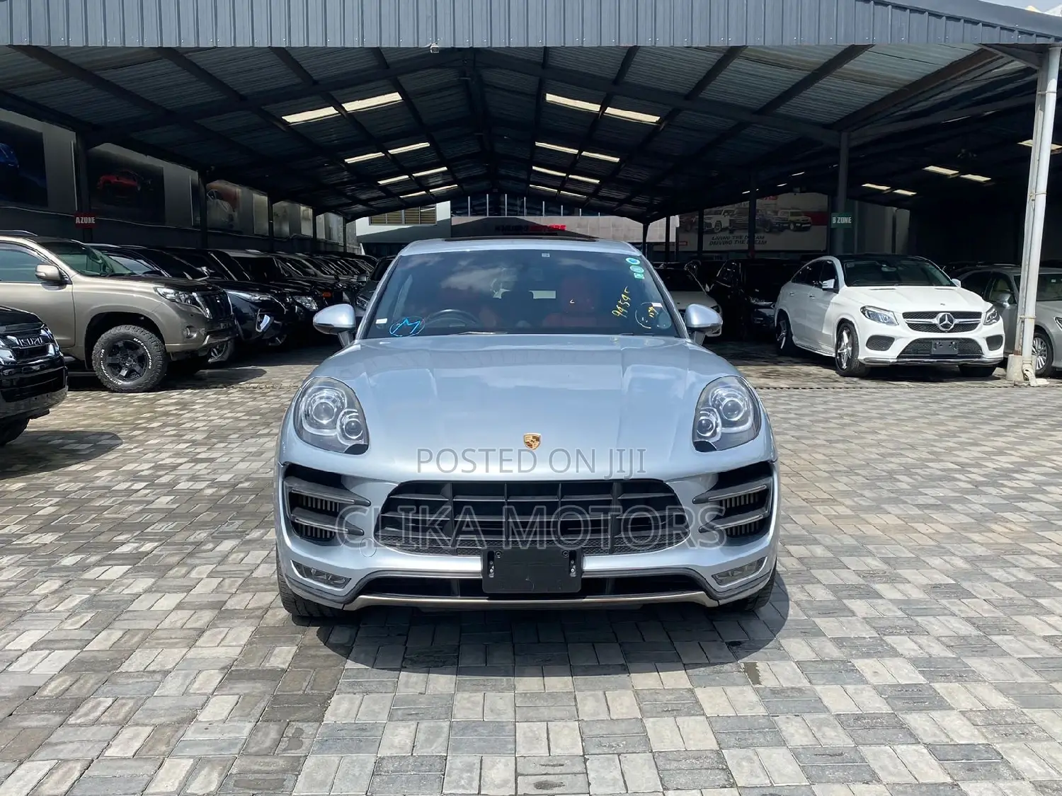 Porsche Macan Turbo 2016 Gray
