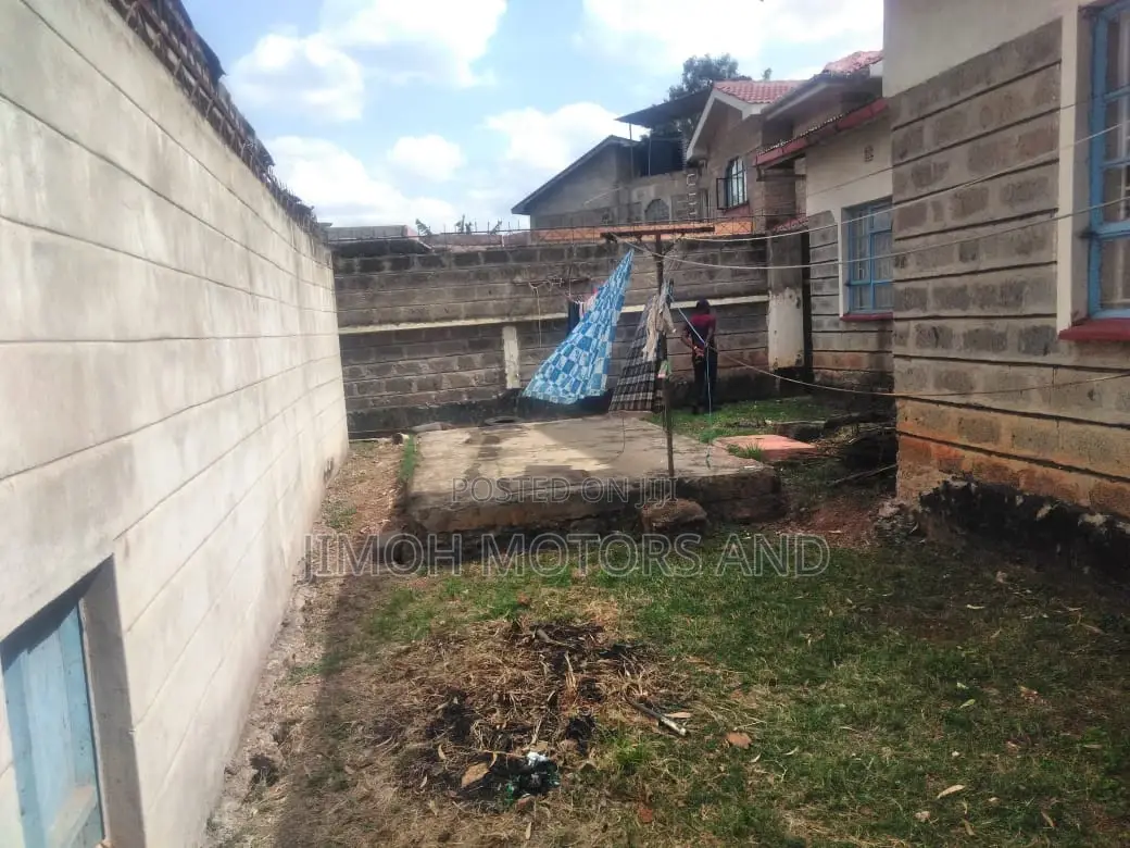 6 Bedroom Mansionatte for Sale in Kasarani