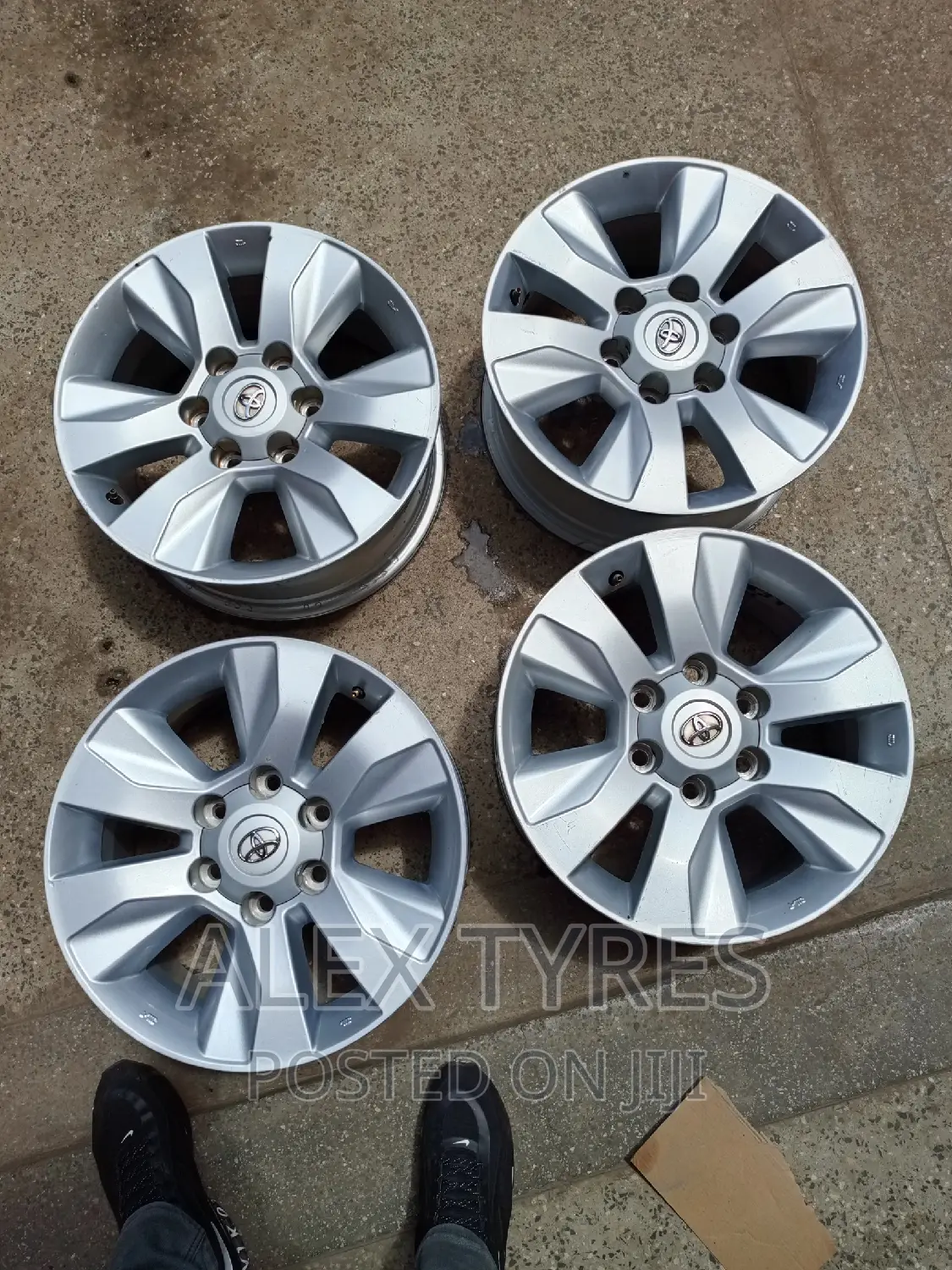 Size 17 Inches Toyota Double Cap Alloy Japan Rims Set