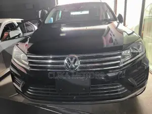 Volkswagen Touareg TDI Executive AWD 4MOTION 2016 Black