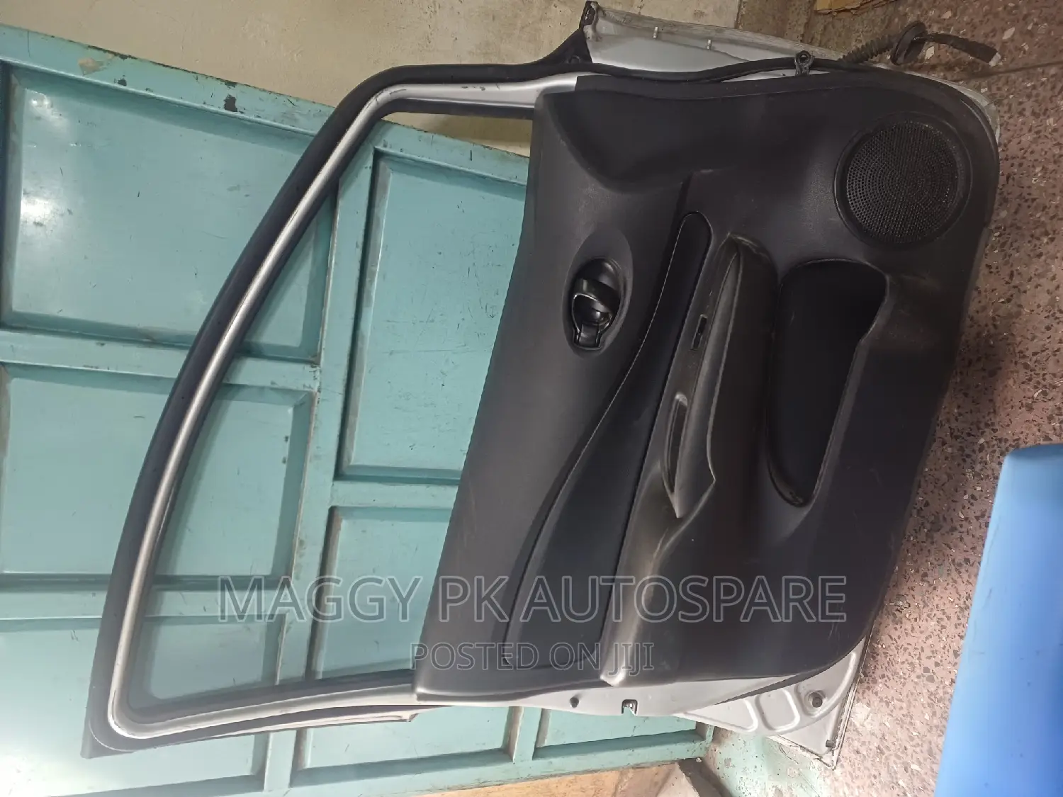 Nissan Note 2012 Door Left Side