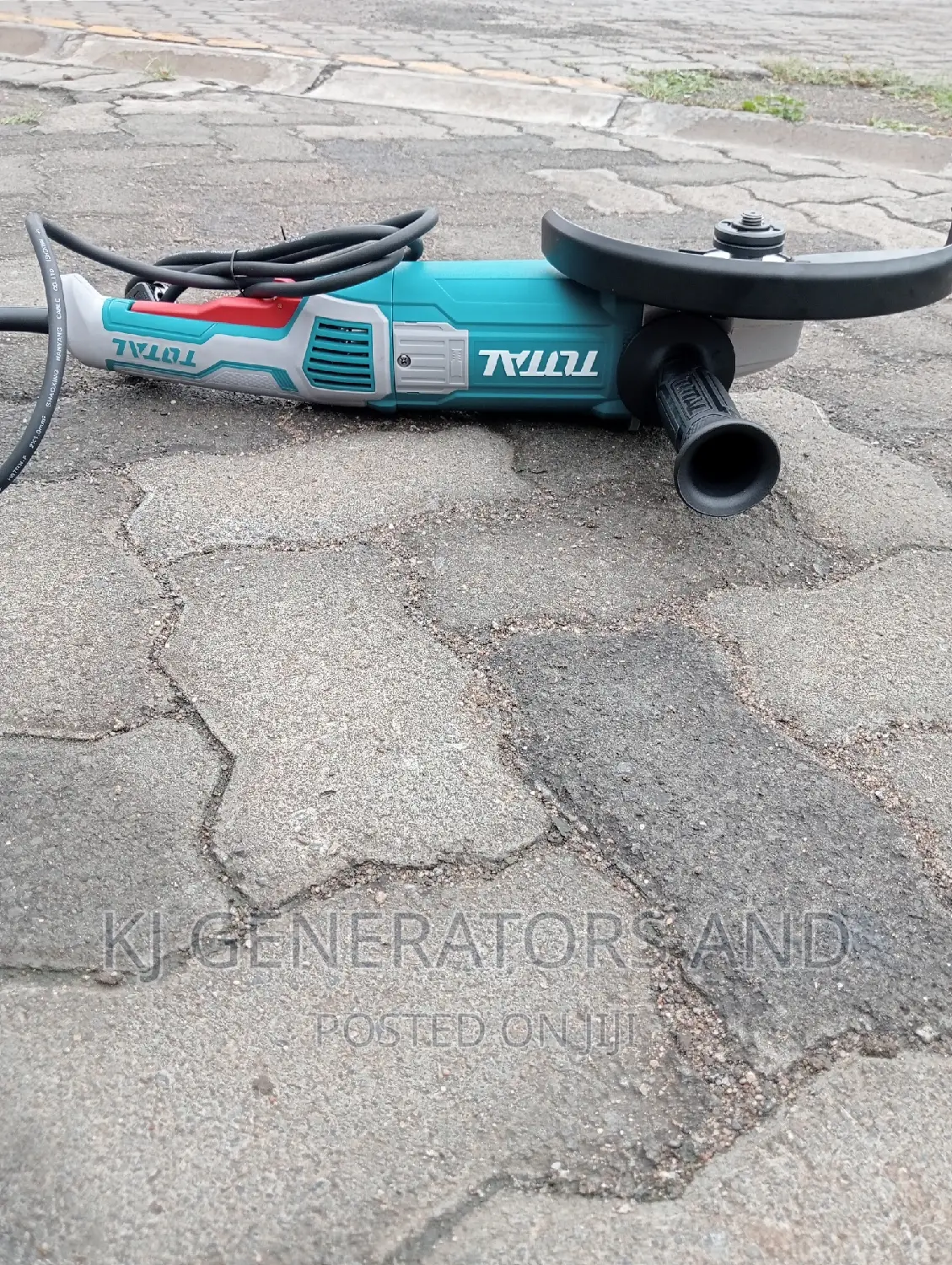 Heavy Duty Angle Grinder 2200W