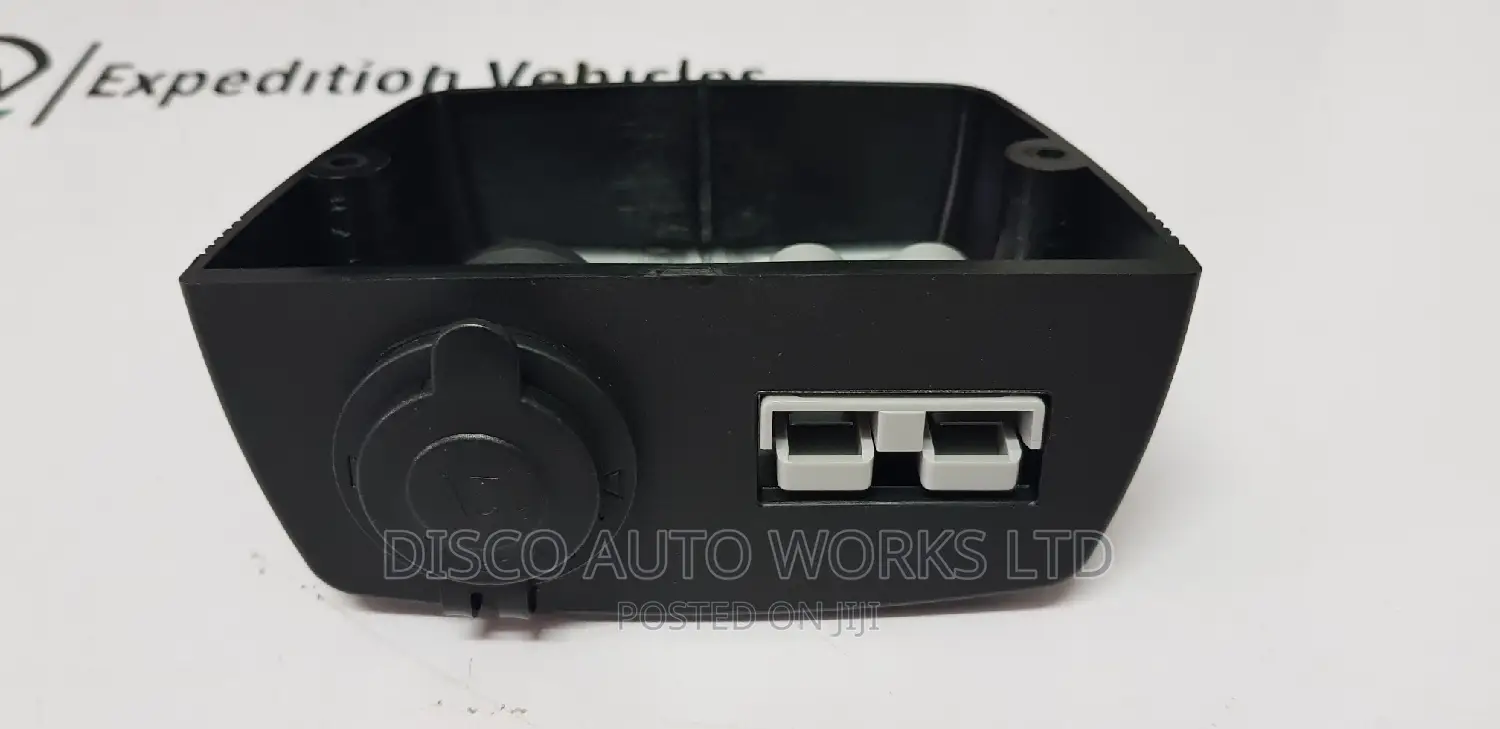 Anderson Plug and Dual Usb Panel Mount