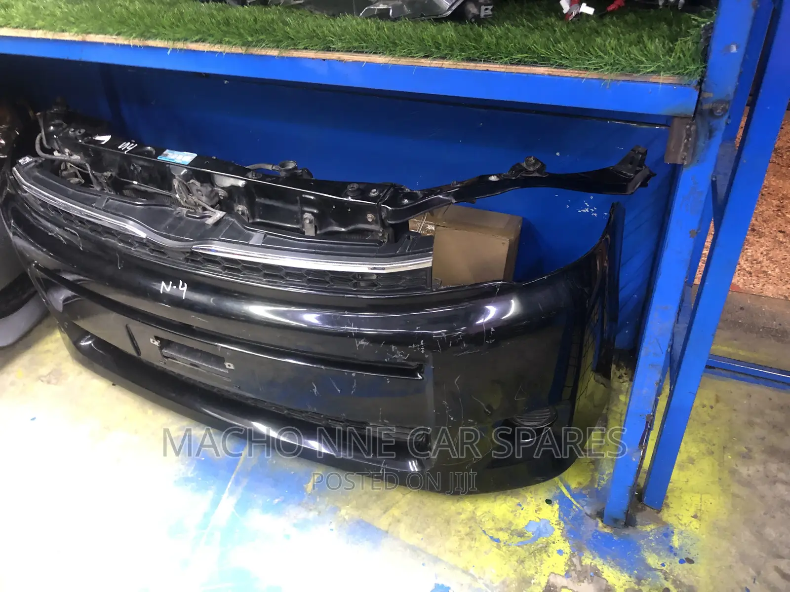 Toyota Voxy 2008 Complete Nosecut