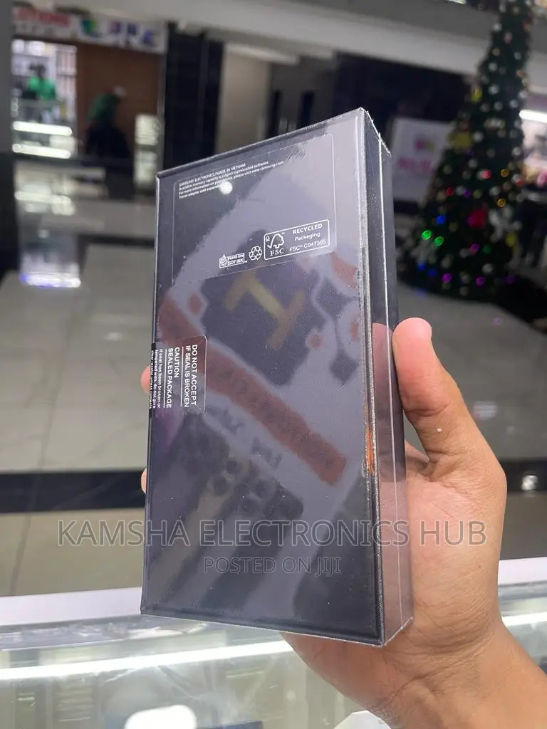 New Samsung Galaxy Z Flip4 256 GB Black