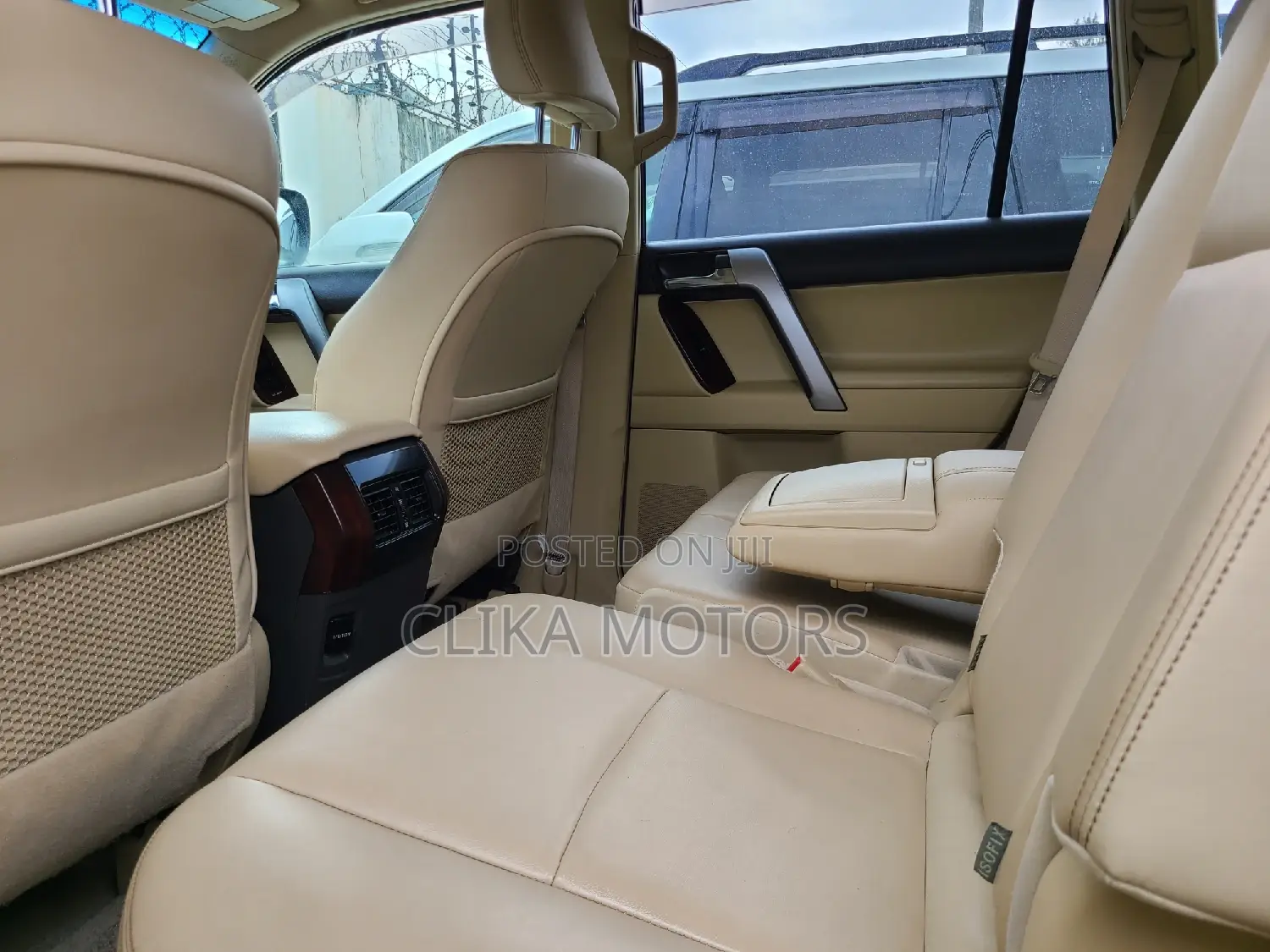 Toyota Land Cruiser Prado 2.7 2018 Pearl