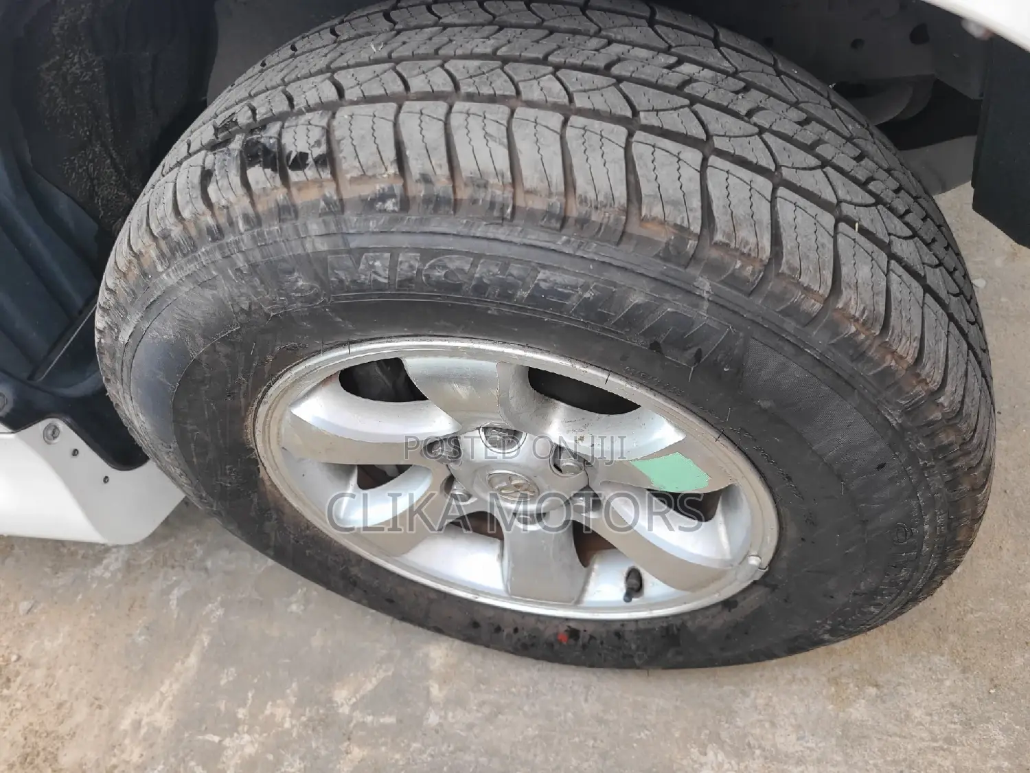 Toyota Land Cruiser Prado 2.7 2018 Pearl