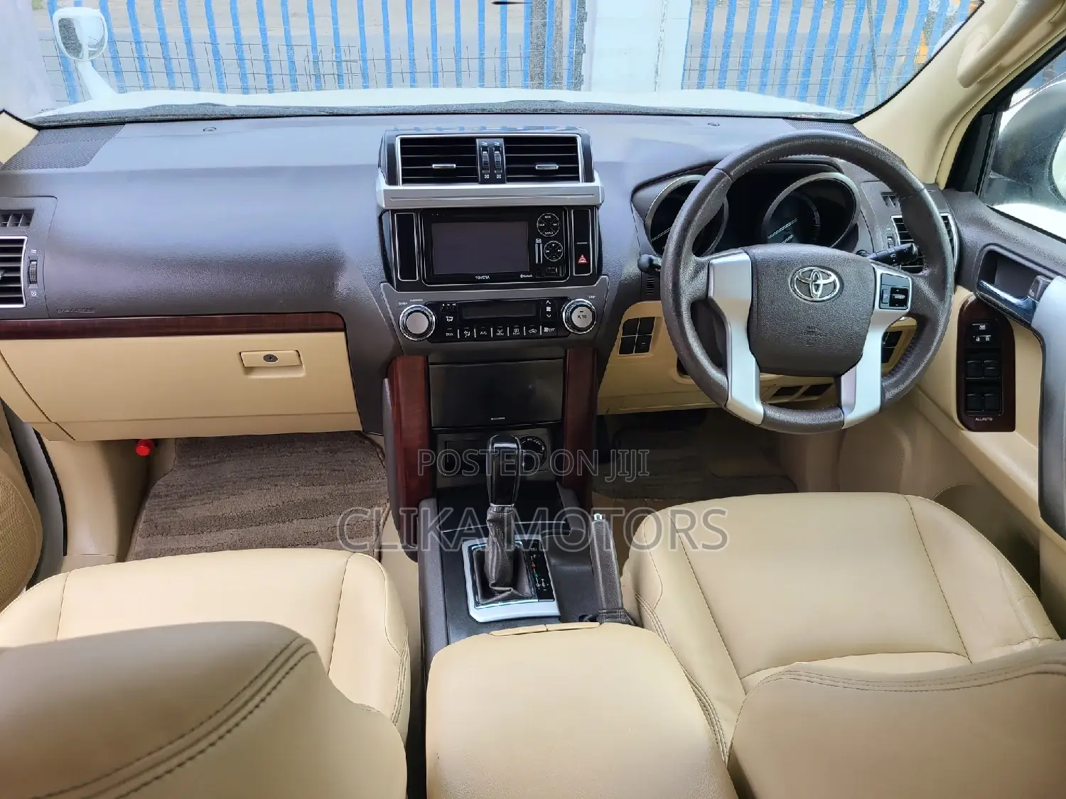 Toyota Land Cruiser Prado 2.7 2018 Pearl