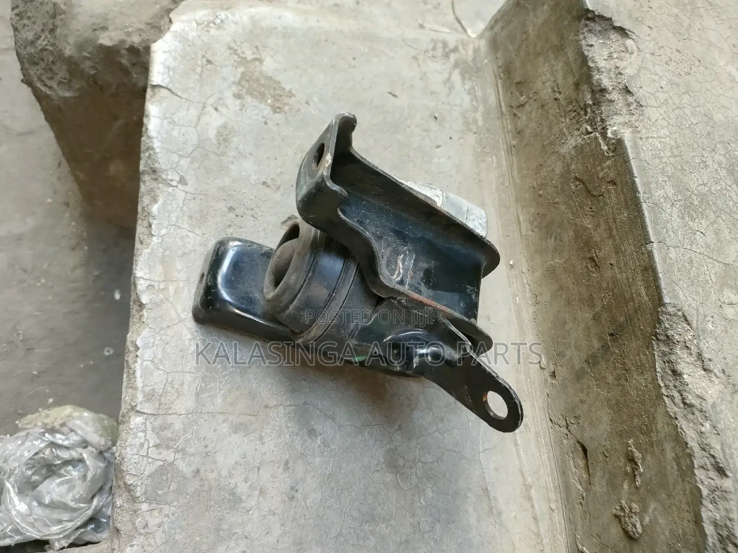 Engine Mounting Toyota Wish