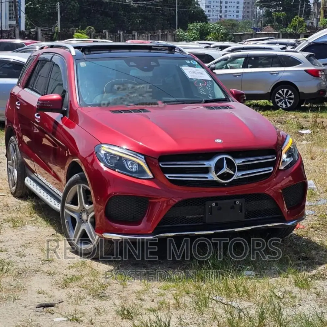 Mercedes-Benz GLE-Class GLE 350d 4MATIC 2017 Red