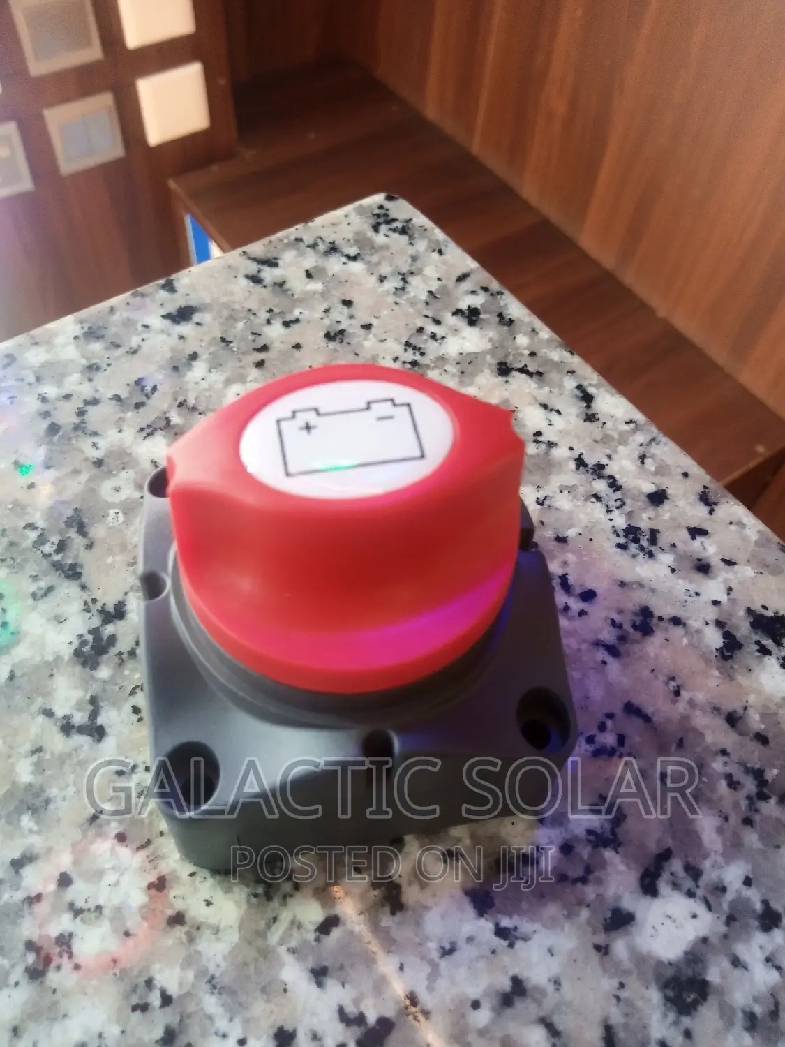 Battery Isolator Switch