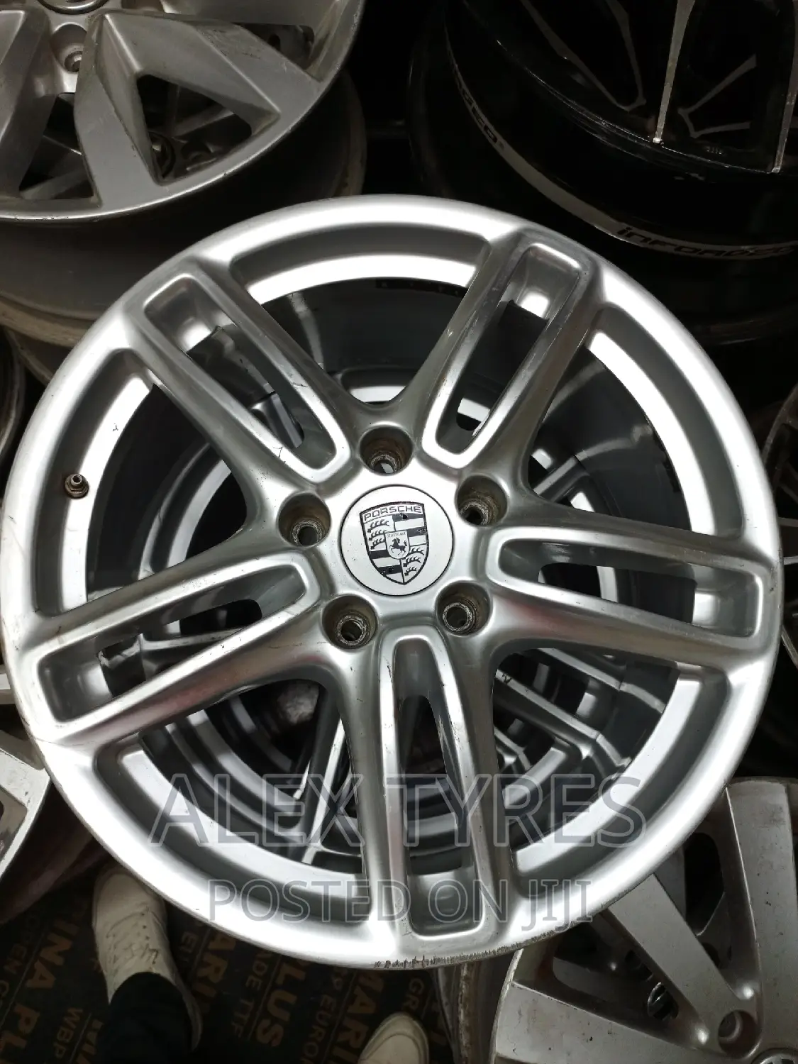 Size 19 Inches Porsche Alloy Japan Rims Set