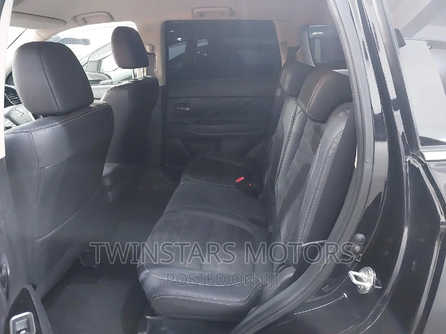 Mitsubishi Outlander 2.0 PHEV AWD 2017 Black