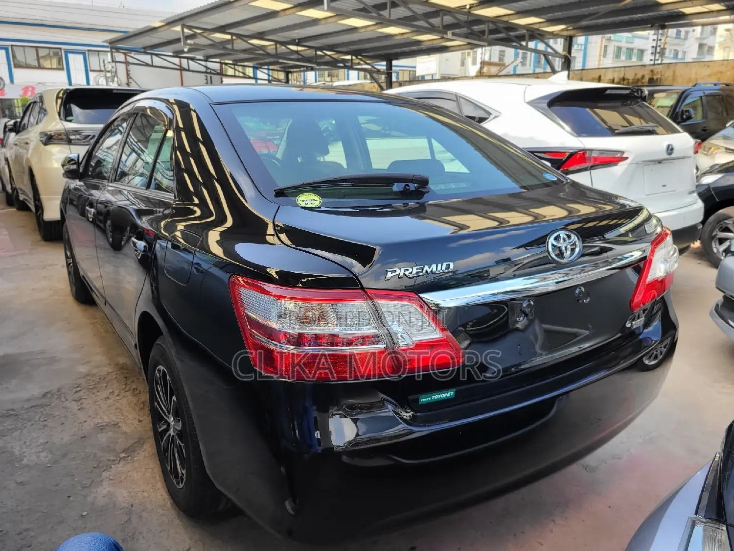 Toyota Premio 1.8 AWD 2016 Black