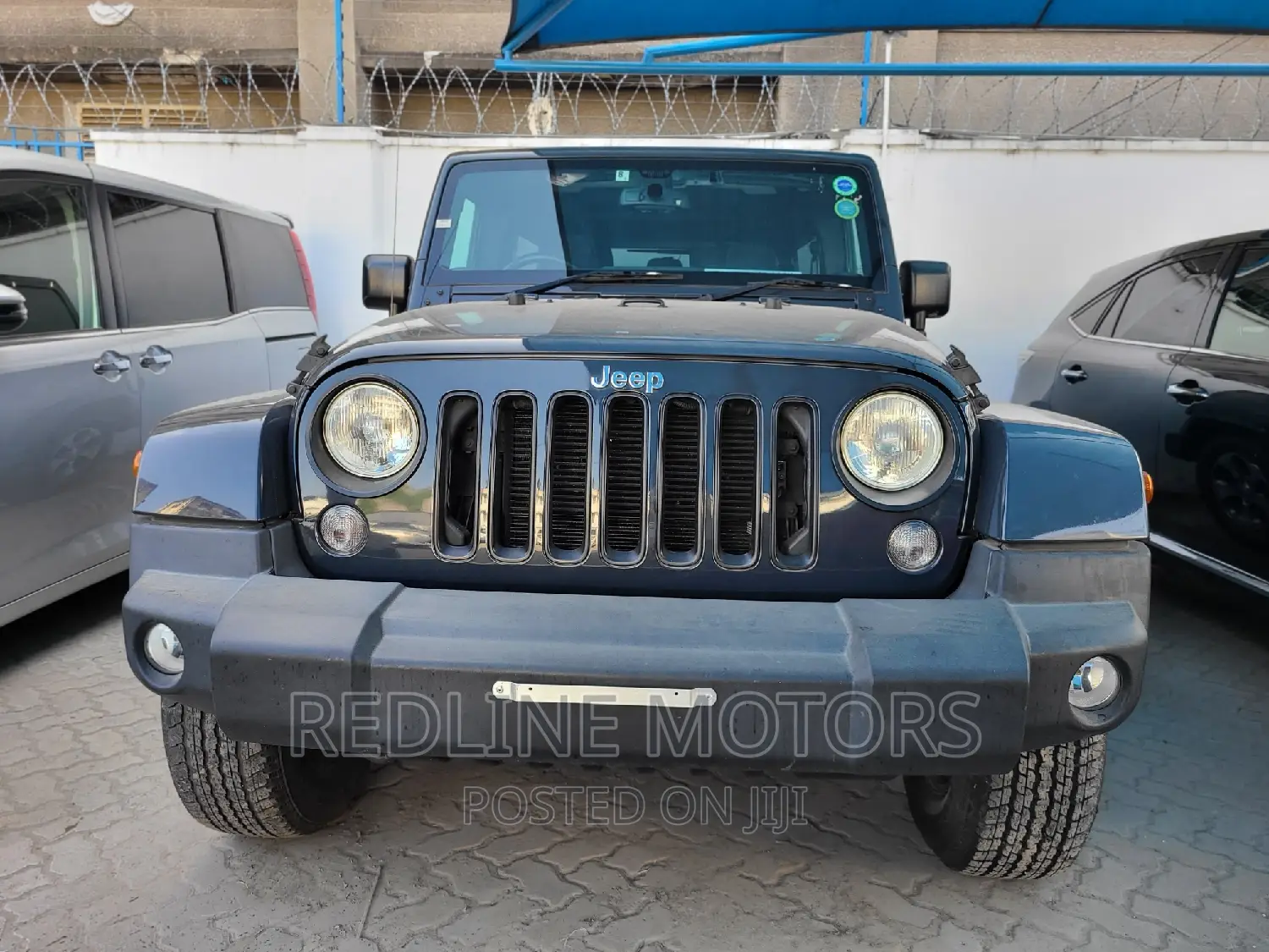Jeep Wrangler Sahara 4x4 2016 Blue