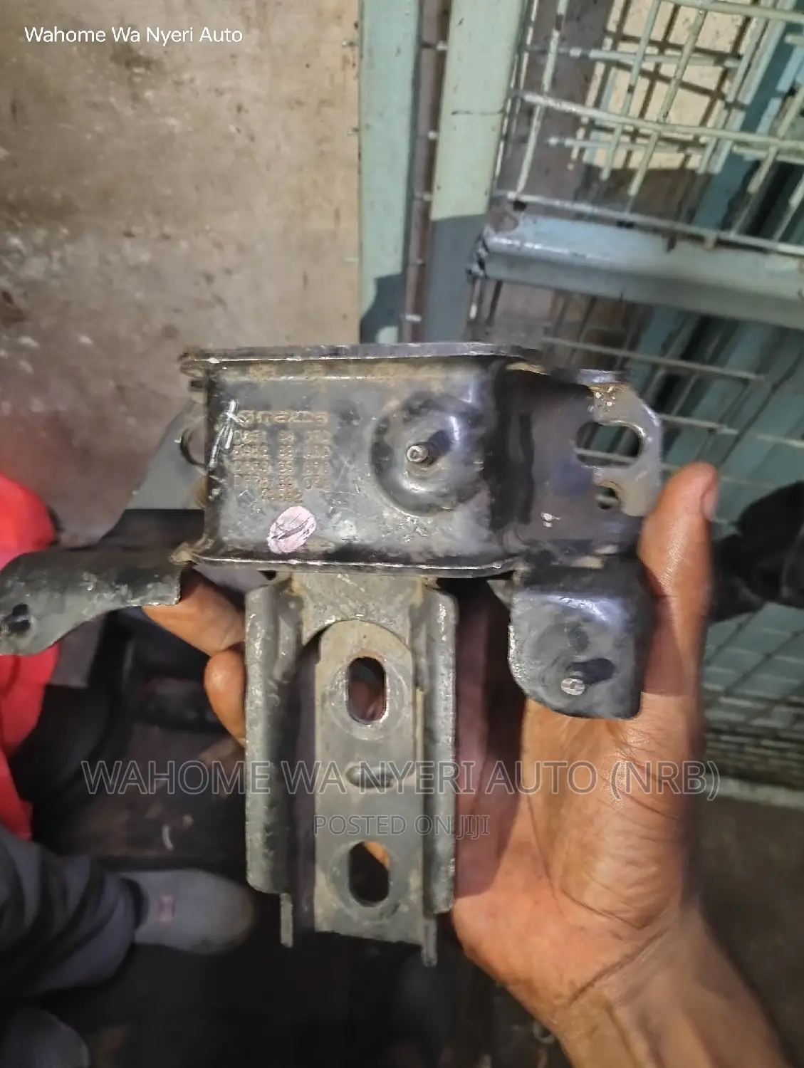 Mountings for Demio