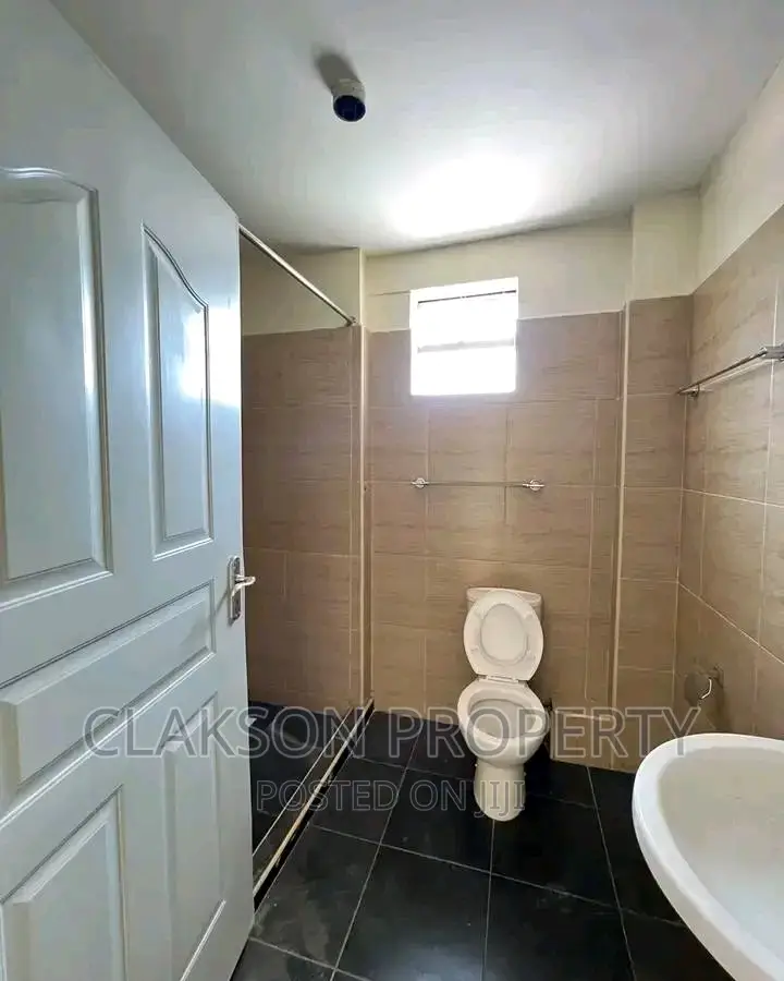 2bdrm Apartment in Naivasha Road Near, Kilimani for rent