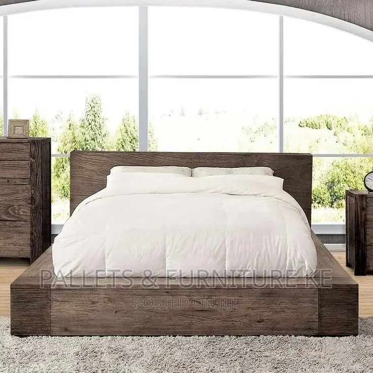 Dark Oak 5 by 6 Bed