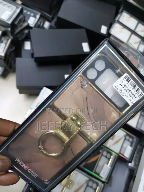 Marble With Ring Case for Samsung Galaxy Z Flip3 - Gold
