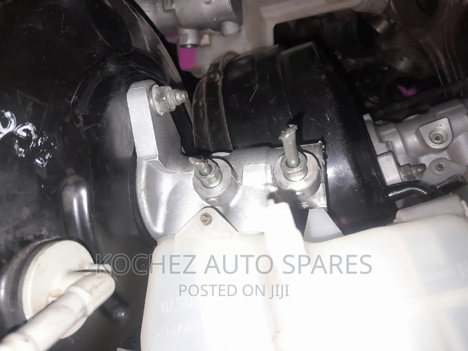 Complete Brake Booster for Vitz, Probox, Sienta New Model