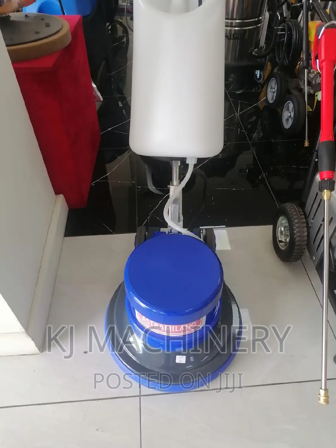 Astramilano Floor Scrubbing Machine