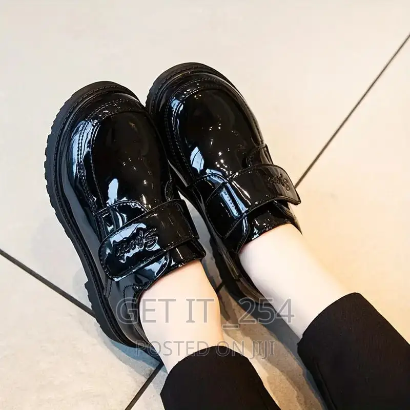 Trendy Unisex Black Oxford Leather School Shoes
