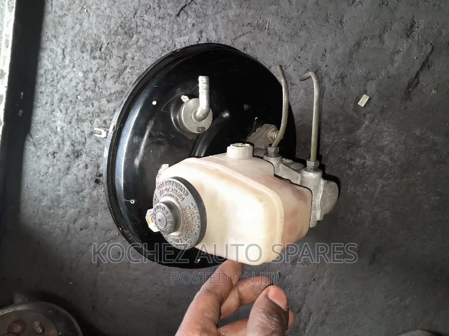 Complete Brake Booster and Master Cylinder for Hillux Surf