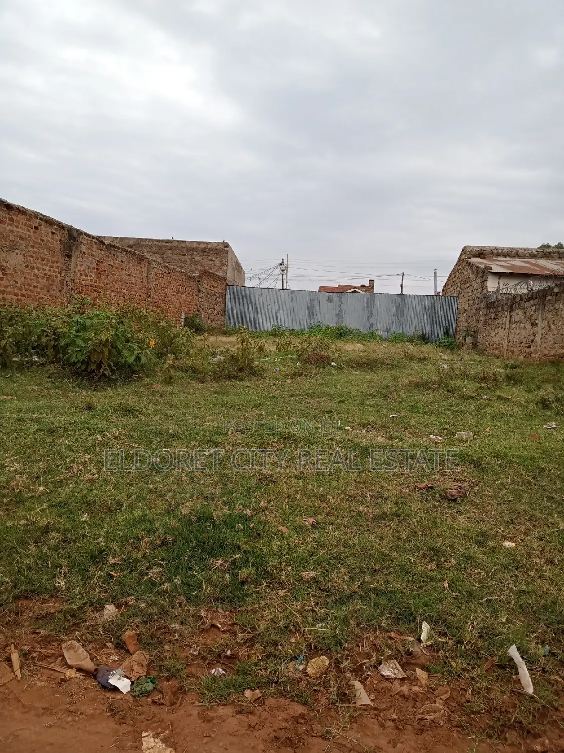 1/16 Plot Kapsoya Site and Service With Title