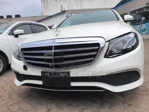 Mercedes-Benz E400 2016 Pearl