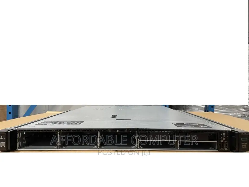 Server HP ProLiant DL360 Gen10 32GB Intel Xeon HDD+SSD 4T