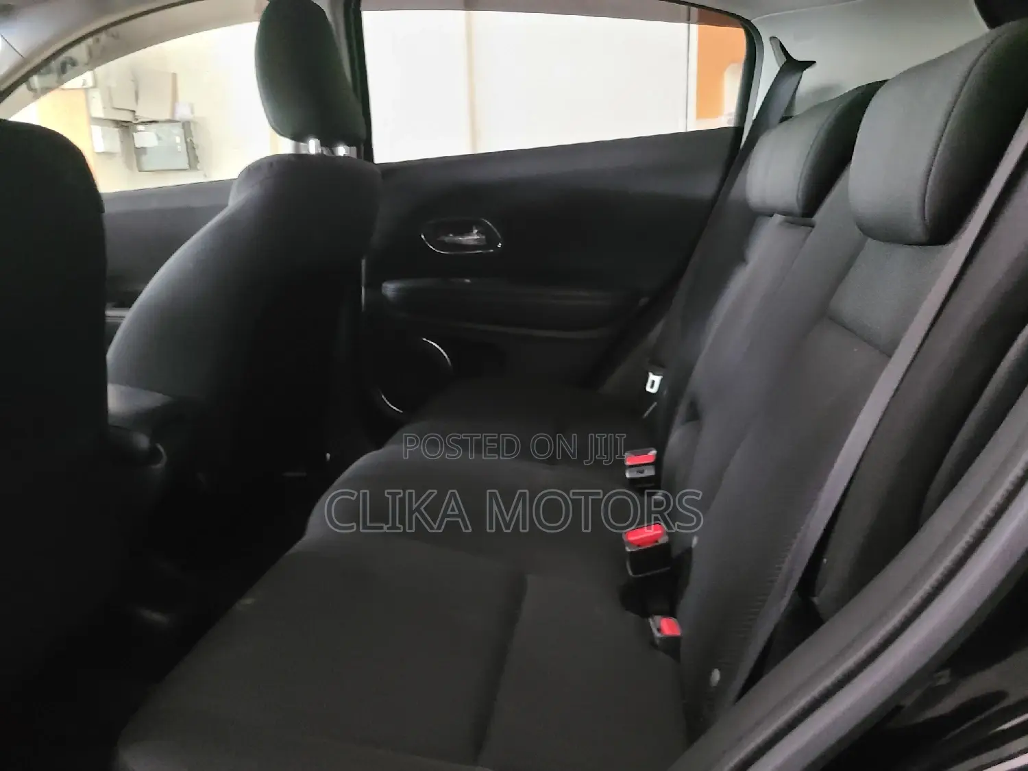 Honda Vezel 1.5 Hybrid 2WD 2016 Black