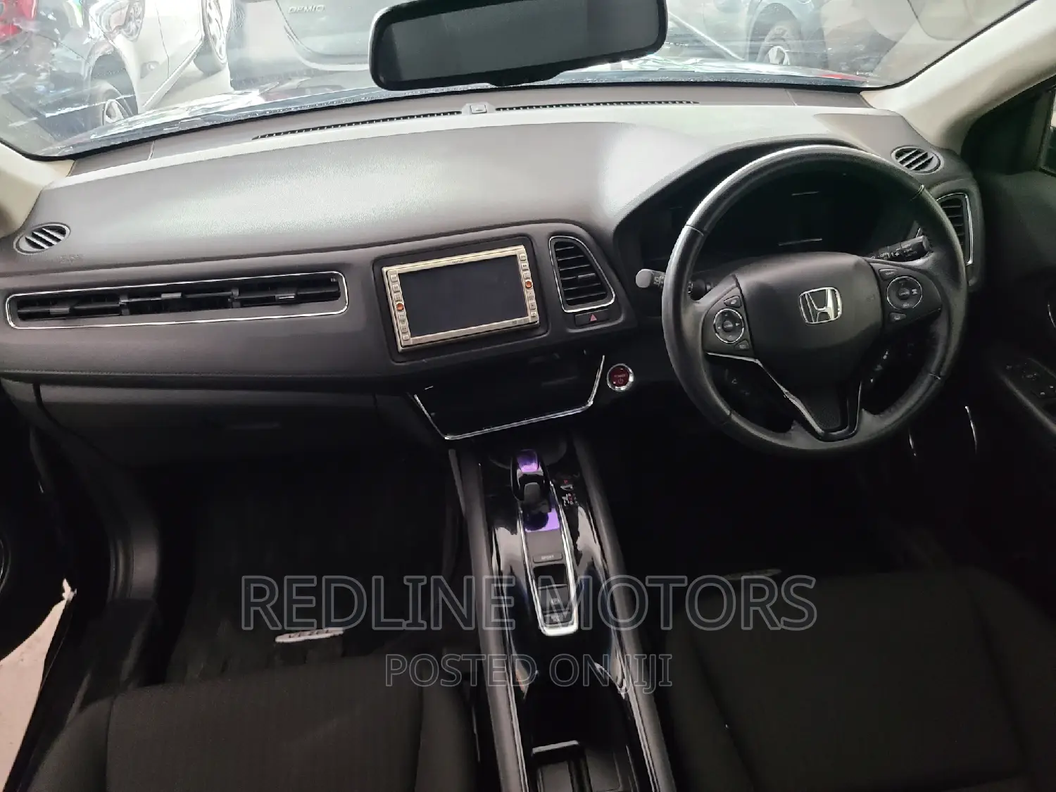Honda Vezel 1.5 Hybrid 2WD 2016 Black