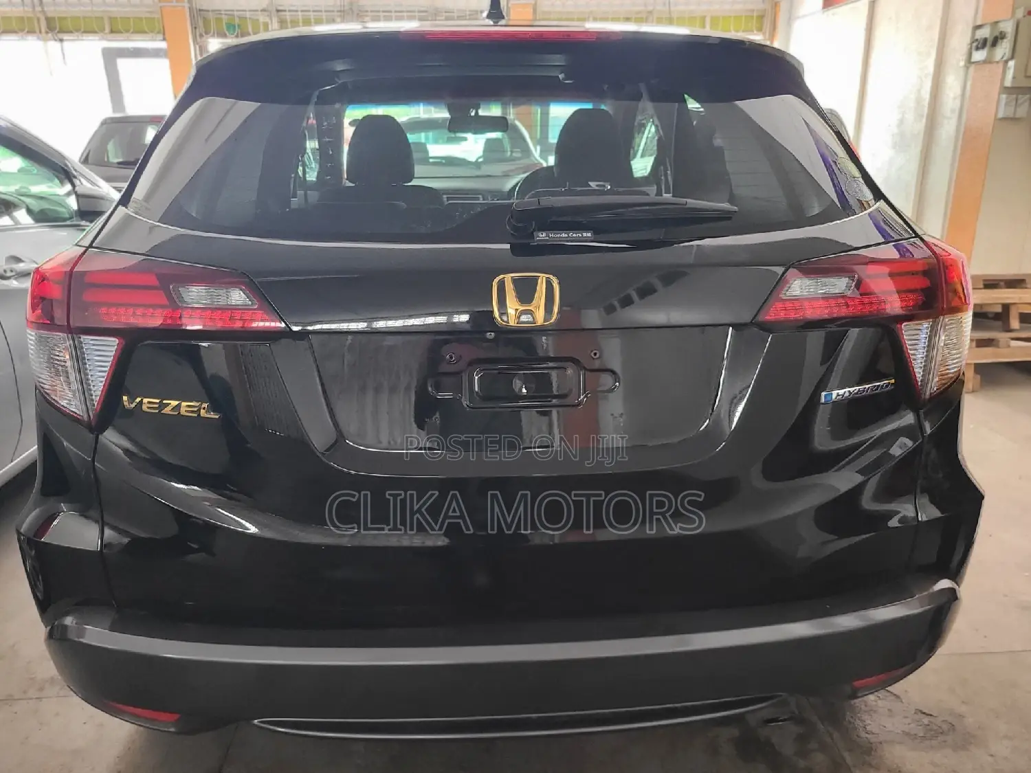 Honda Vezel 1.5 Hybrid 2WD 2016 Black