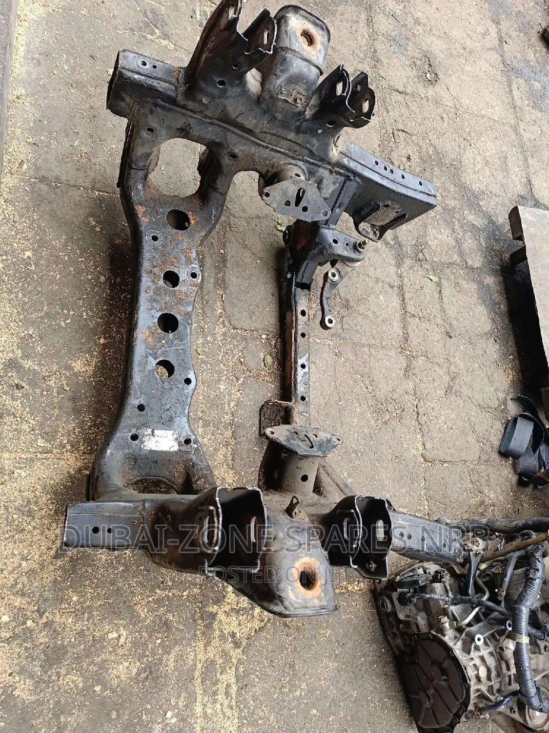 Vx 100-Series, Prado J95,J120,J150,Vigo Front Cross Member