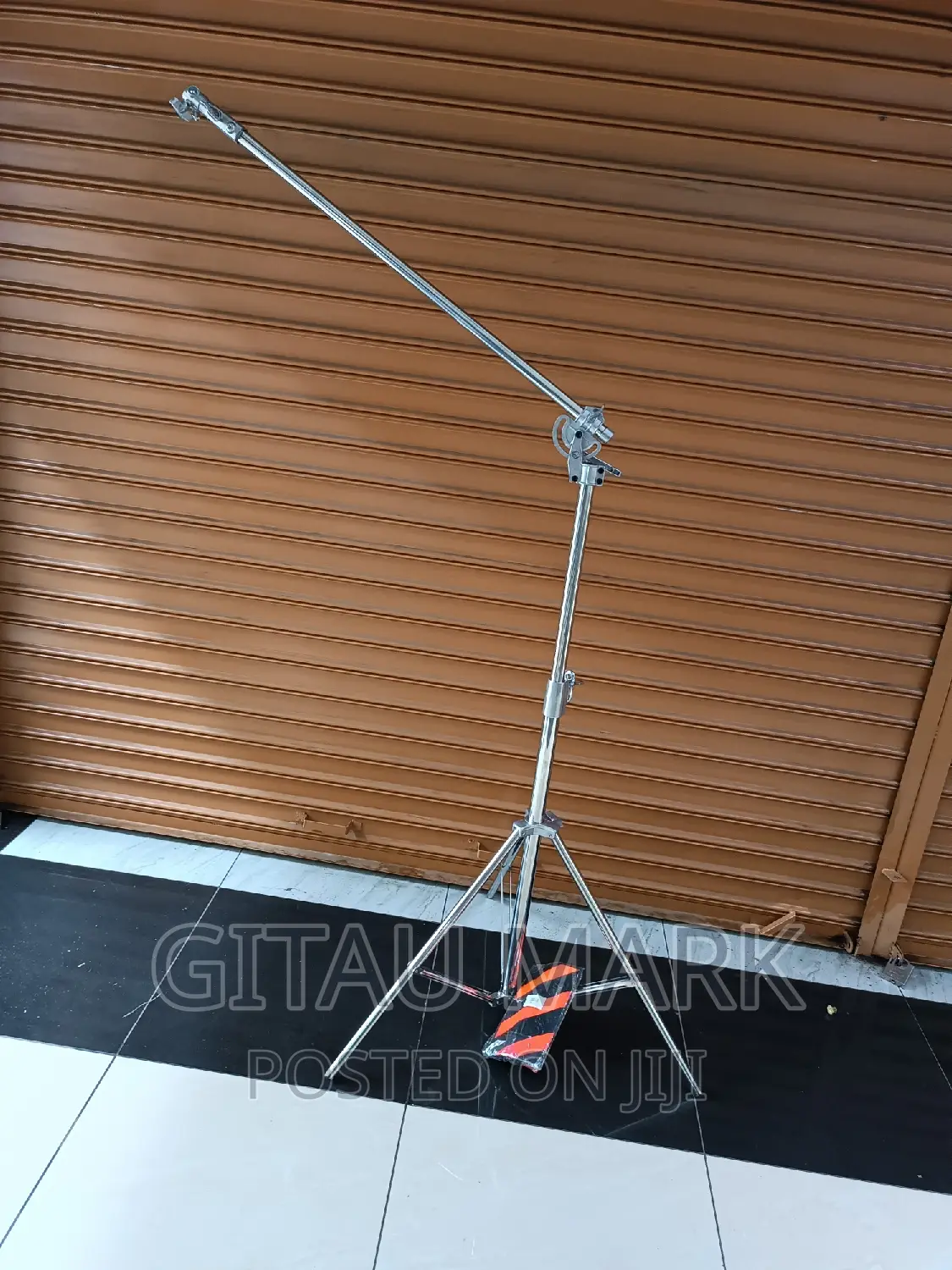 Stainless Steel Boom Stand With Sandbag